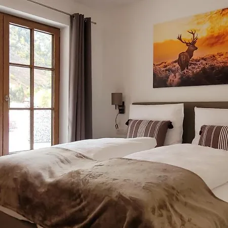 Hochalmbahnen 1-20 We2, Maislaufeldweg 1r Eg